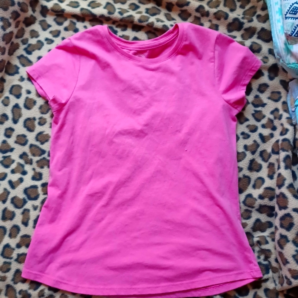 Plain pink tshirt SZ L (10/12)